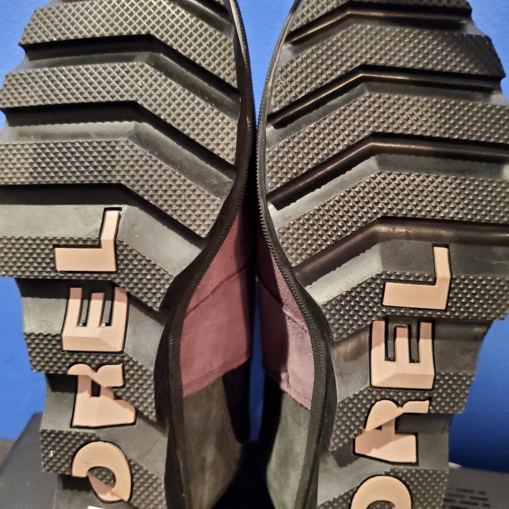 Sorel Joan Of Arctic Boots - Picture 3 of 6